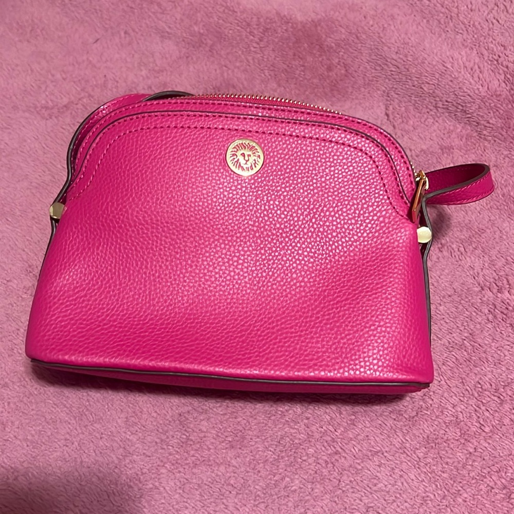 Anne Klein hand bag